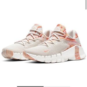 Nike Free Metcon 4 'Desert Sand Crimson Bliss'